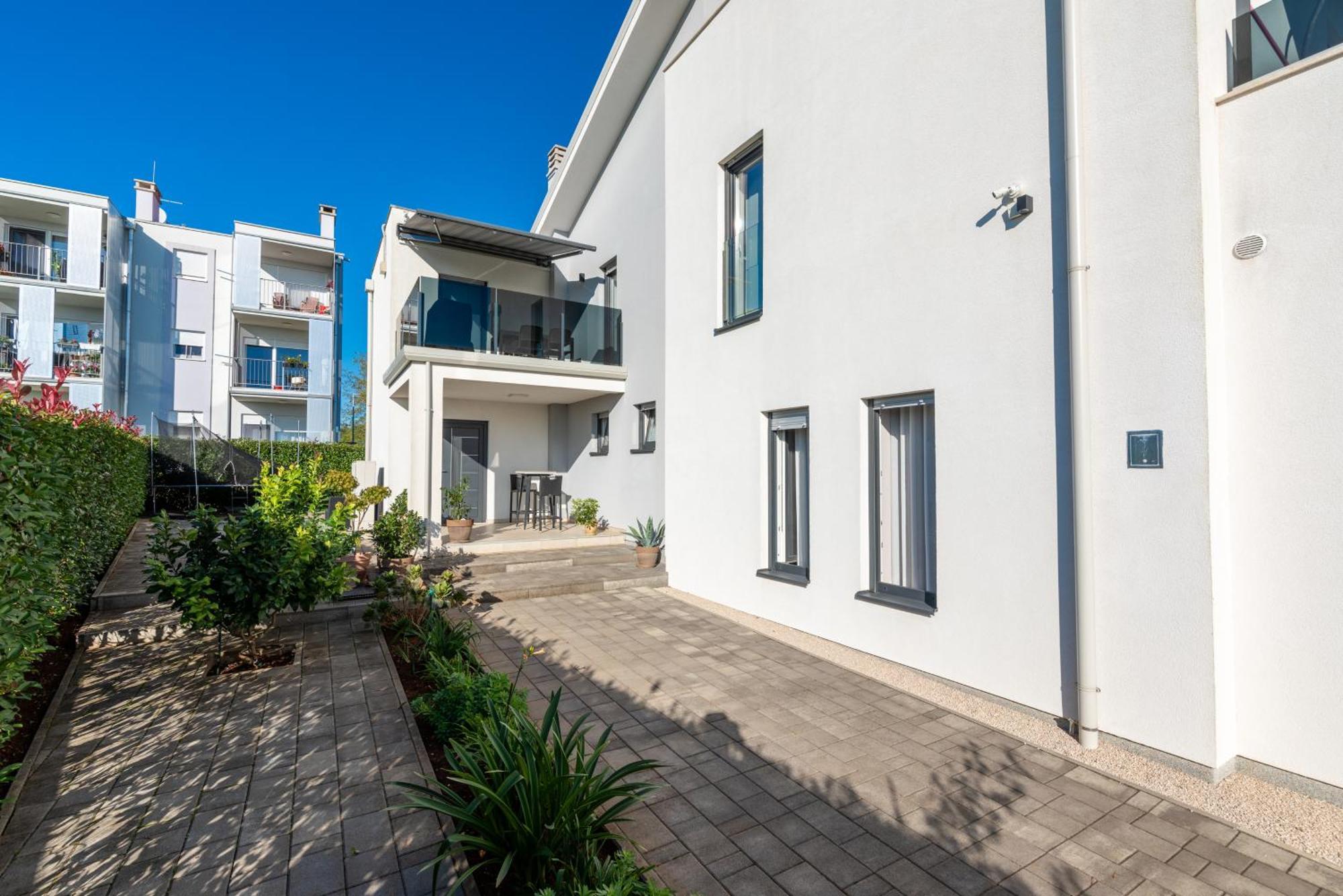Apartment Lunne Novigrad  Bagian luar foto
