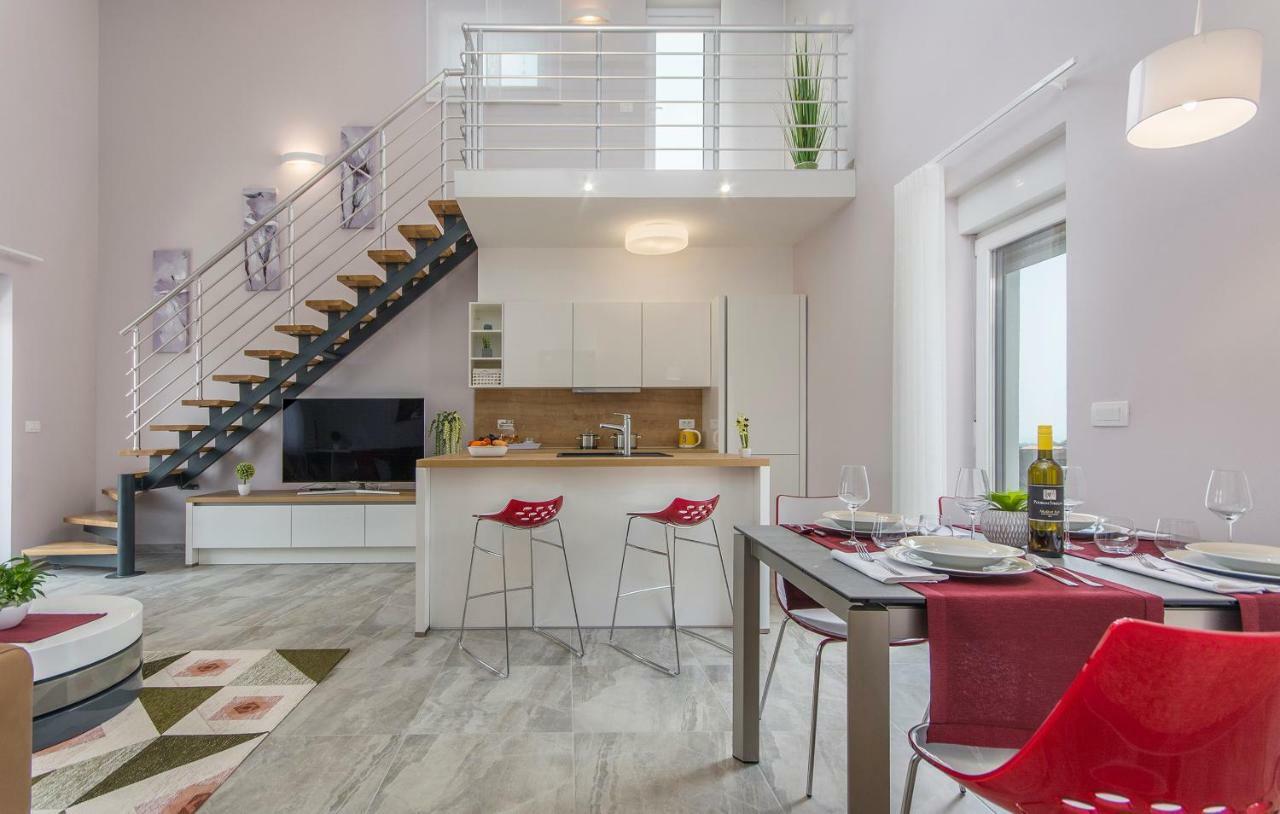 Apartment Lunne Novigrad  Bagian luar foto