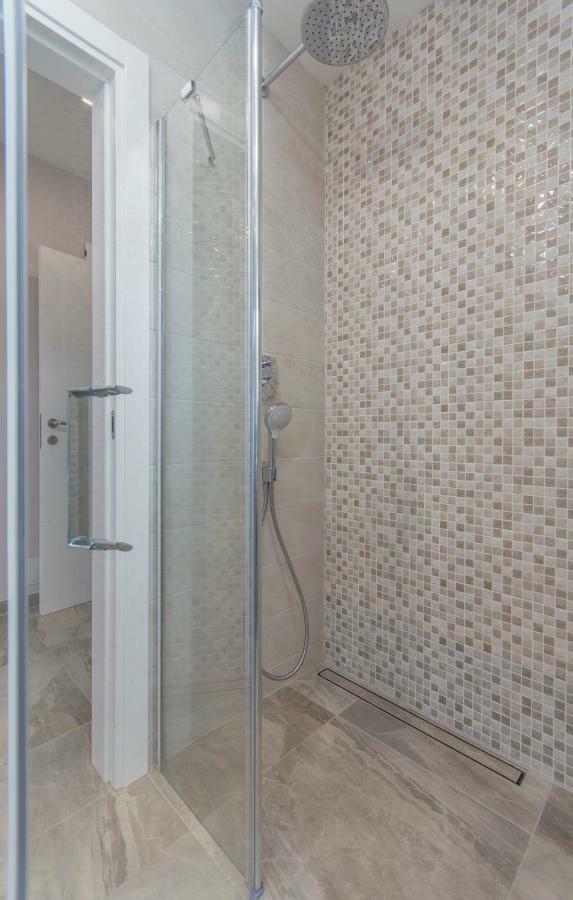Apartment Lunne Novigrad  Bagian luar foto